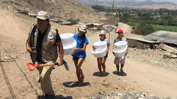 Investigadores peruanos desarrollan inodoro que no necesita agua