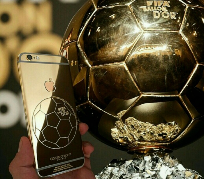 Cristiano Ronaldo personalizó su iPhone 6  para celebrar sus «Balones de Oro»