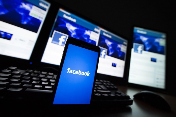 Casi 8 millones de peruanos se conectan diariamente a Facebook