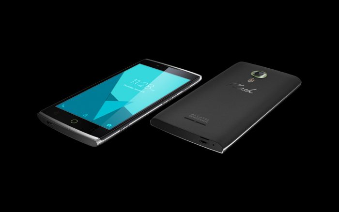 Alcatel prepara un smartphone «compacto» para la gama media alta