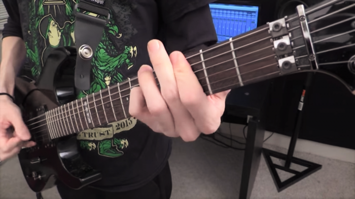(Video) Youtuber convierte ringtones del iPhone en una canción metal