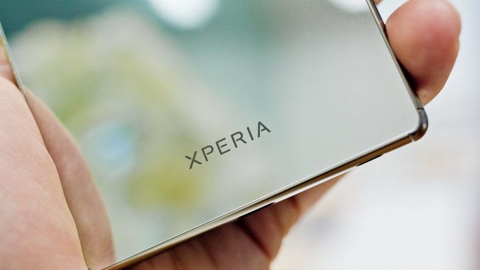 (Video) Sony adelanta en sus redes que el nuevo Xperia será mucho más curvado que sus predecesores