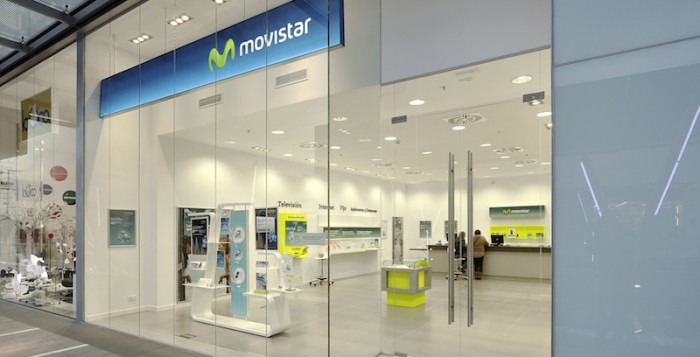 Movistar anuncia «Cierra Puertas» con promociones en equipos