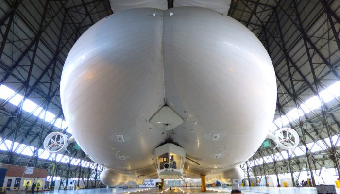 (Video) La aeronave más grande del mundo completó su primer vuelo