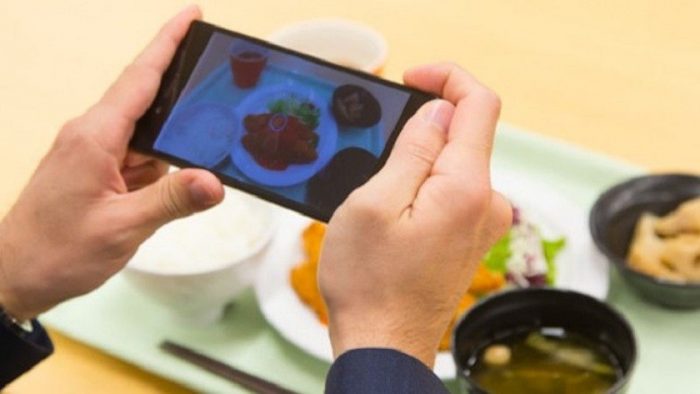 La nueva app de Sony nos dirá cuantas calorías hay en una comida con solo tomar una foto