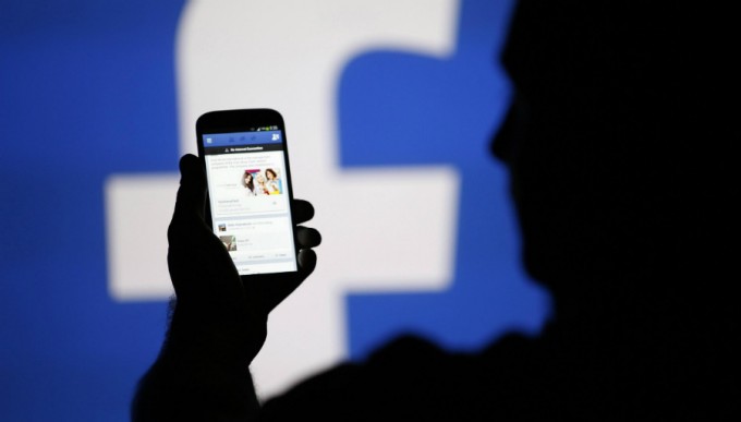 Los empleados de Facebook estarán obligados a usar Android
