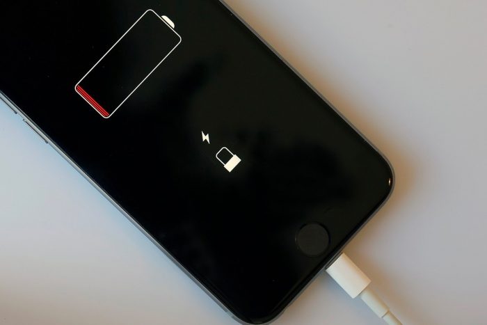 Los iPhone podrían predecir cuando se agotará su batería