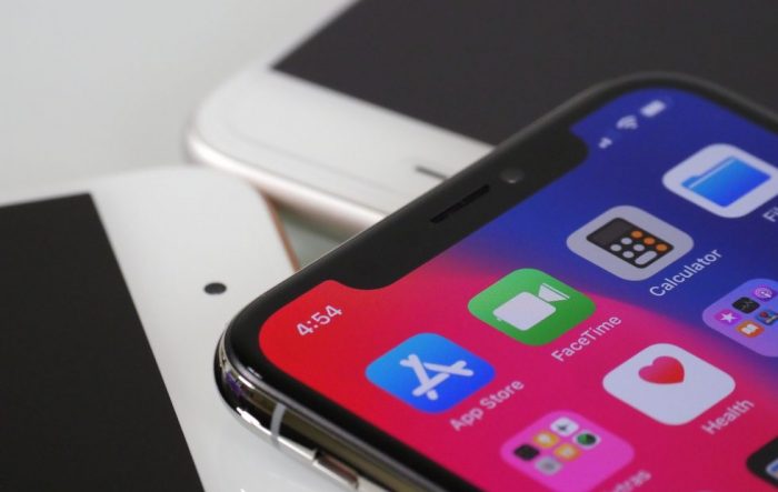 ASUS copiará tal cual el diseño del iPhone X en el Zenfone 5