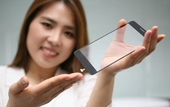 Tal como LG, Samsung tenía una solución para incluir el sensor de huellas bajo el vidrio