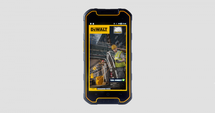 DeWalt presenta un smartphone que podrás meter en tu caja de herramientas
