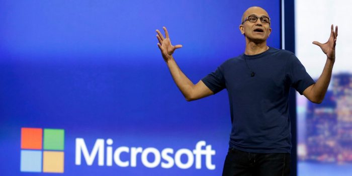 Microsoft admite que nunca pudo competir contra Apple y Google en el mercado de smartphones