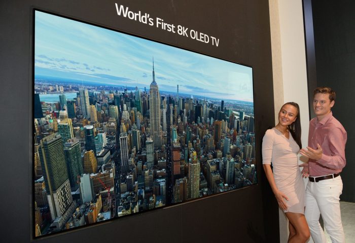 LG presenta el primer televisor OLED 8K del mundo
