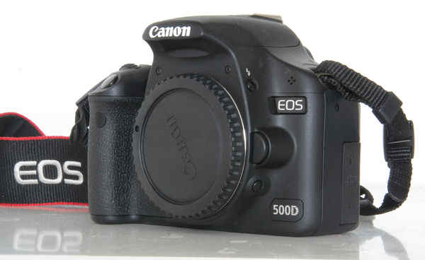 Canon celebra los 70 millones de sus EOS