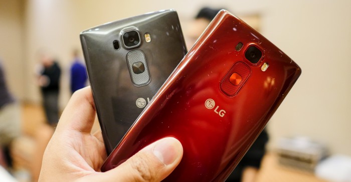 lg-g-flex-first-look-aa-32-of-49_edited