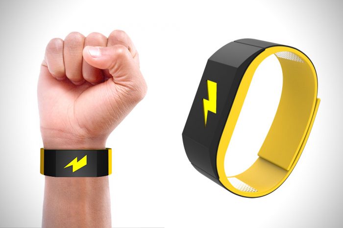 Pavlok: La pulsera que «electrocutará» a los compradores compulsivos