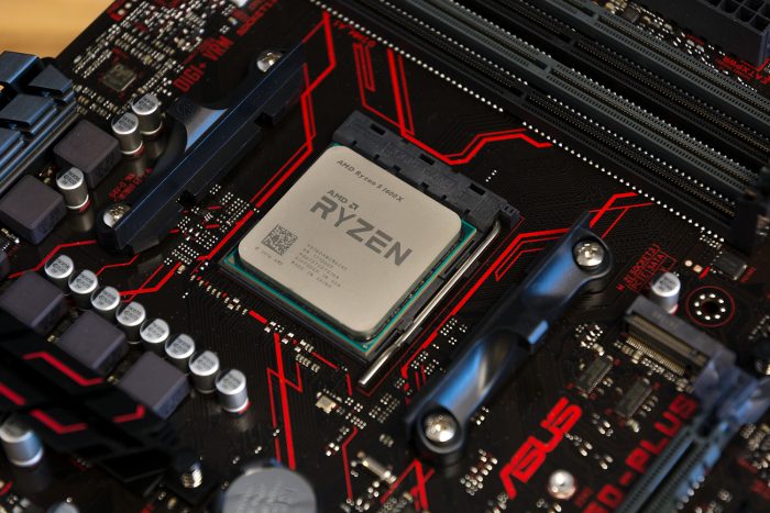 AMD asegura que sus procesadores no sufren de vulnerabilidades de seguridad como Intel