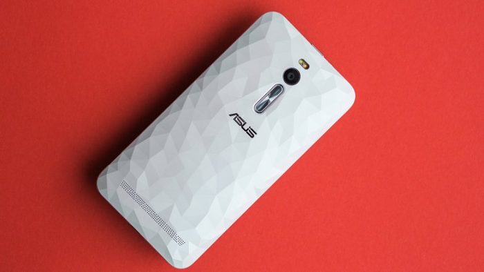 ASUS-ZenFone-2-Deluxe-