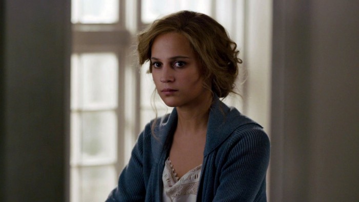 Alicia Vikander