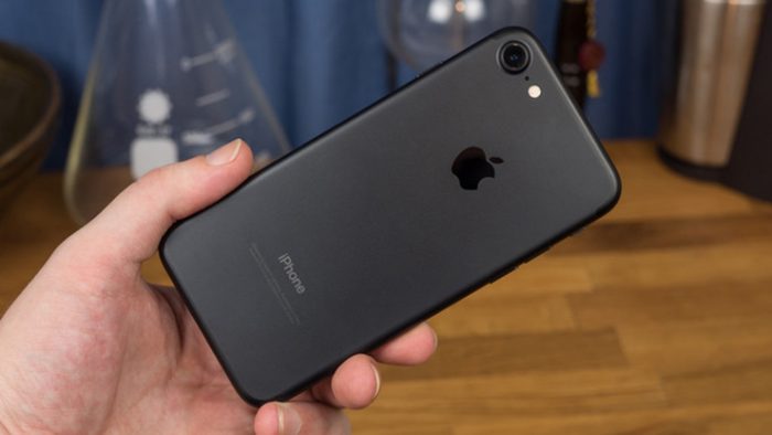 Se están vendiendo mas iPhone 7 que iPhone 8