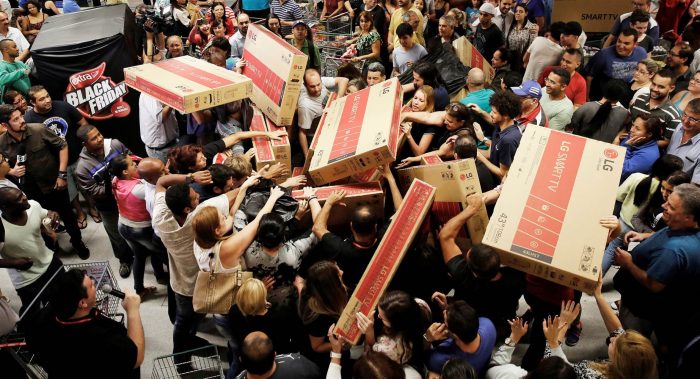 El Black Friday local es tan malo que es mejor comprar en EEUU y traerlo por tu cuenta