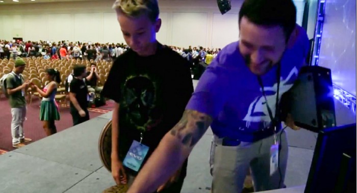 Partida de ‘Street Fighter IV’ del EVO 2015 se vuelve viral por paliza a un niño de 12 años