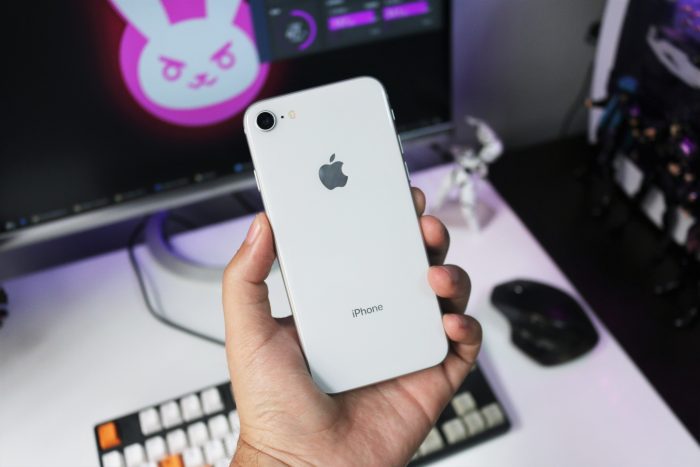 iPhone 8