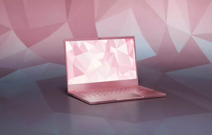 Razer lanza su primera laptop rosada