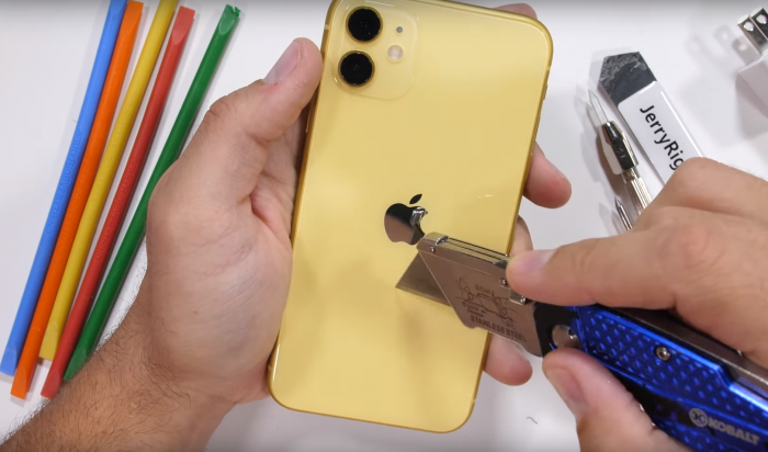 iPhone 11