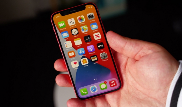 iPhone 12