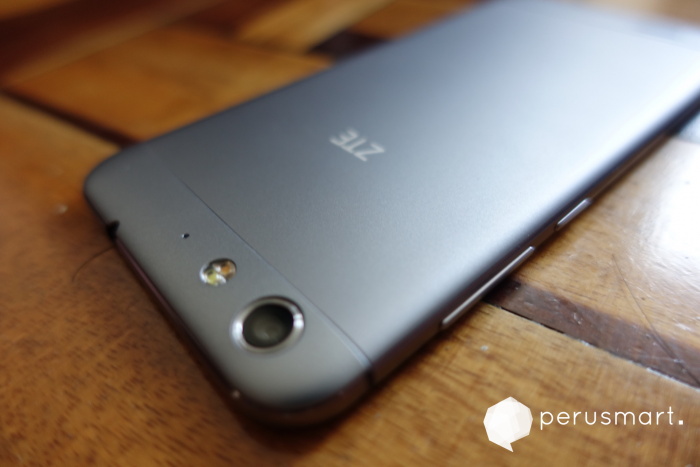 ZTE-Blade-V6-8