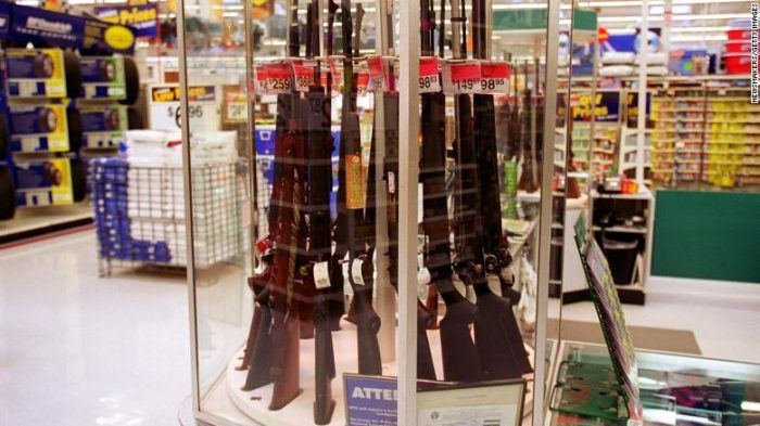 Walmart retira toda publicidad de videojuegos pero seguirá vendiendo armas
