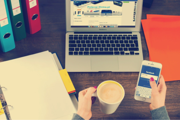 ¿Con qué propósito y motivación usan los jóvenes las redes sociales?