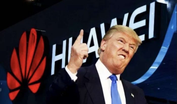 Trump da un tremendo golpe a Huawei días antes de dejar su cargo