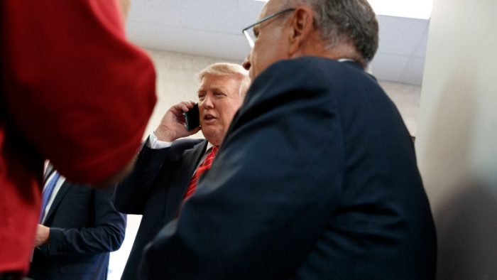 iphone-trump