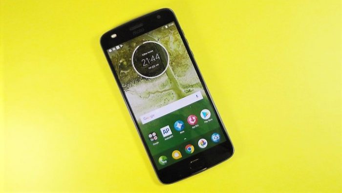 El Moto Z2 Play está a punto de empezar a venderse en Perú Moto Z2 Play