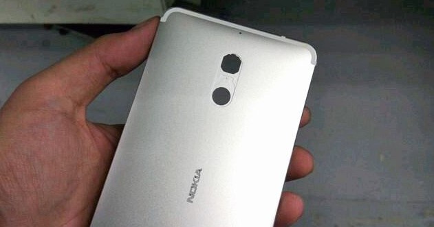 Se filtran fotos reales del primer smartphone de Nokia con Android