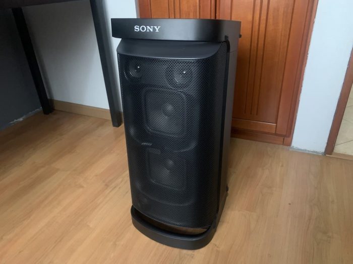 SRS-XP700, potencia y portabilidad en un solo equipo