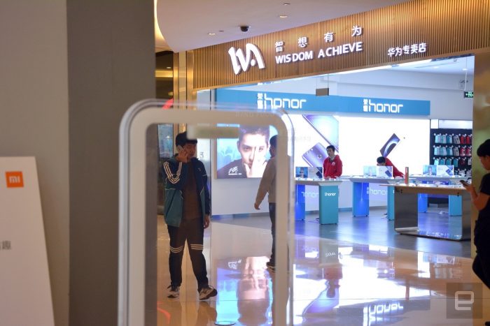 xiaomi-hq-mi-store-2016-10-26-33-1